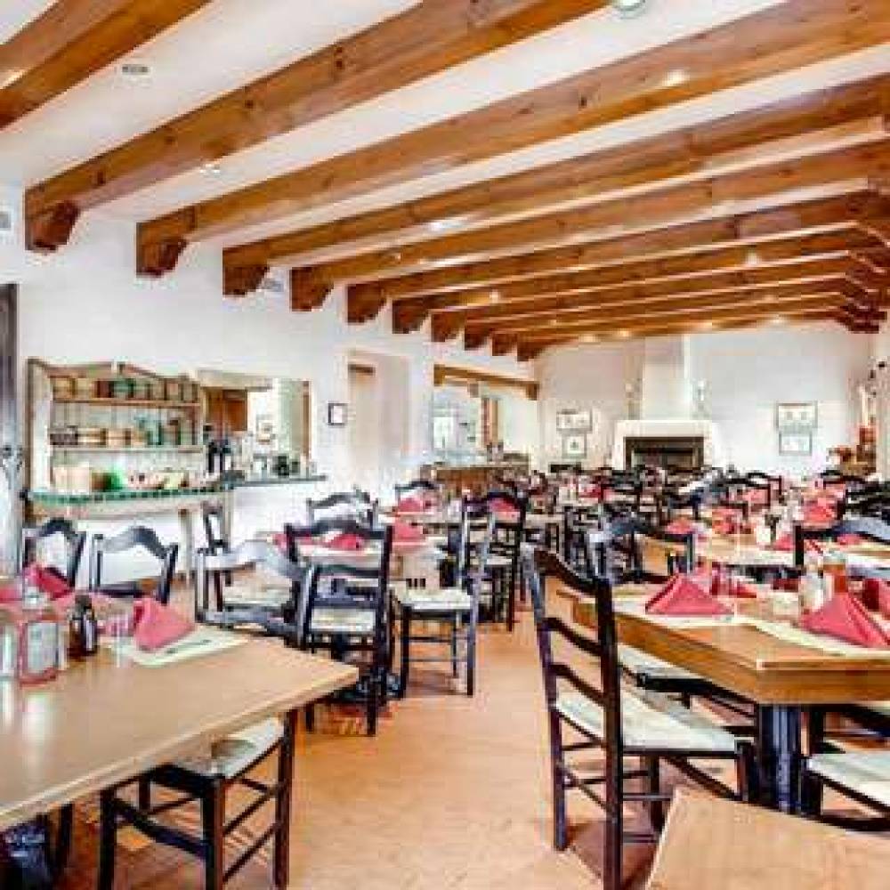OLD SANTA FE INN 6