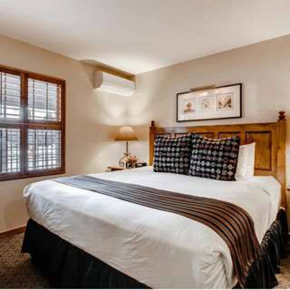 OLD SANTA FE INN 7