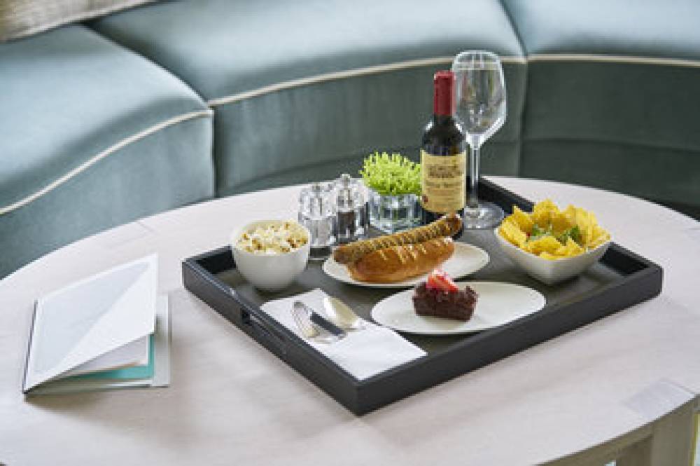 ONE ALDWYCH 10