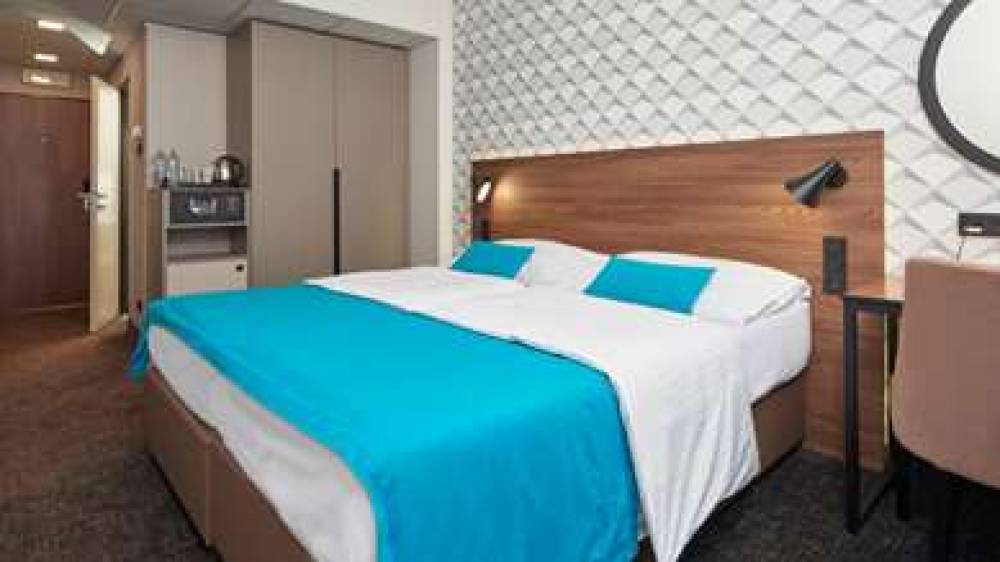 OREA HOTEL PYRAMIDA 5