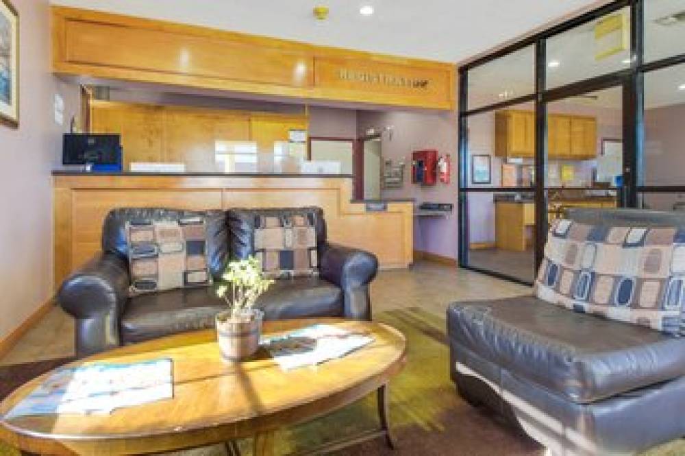 OYO HOTEL INGLESIDE 7