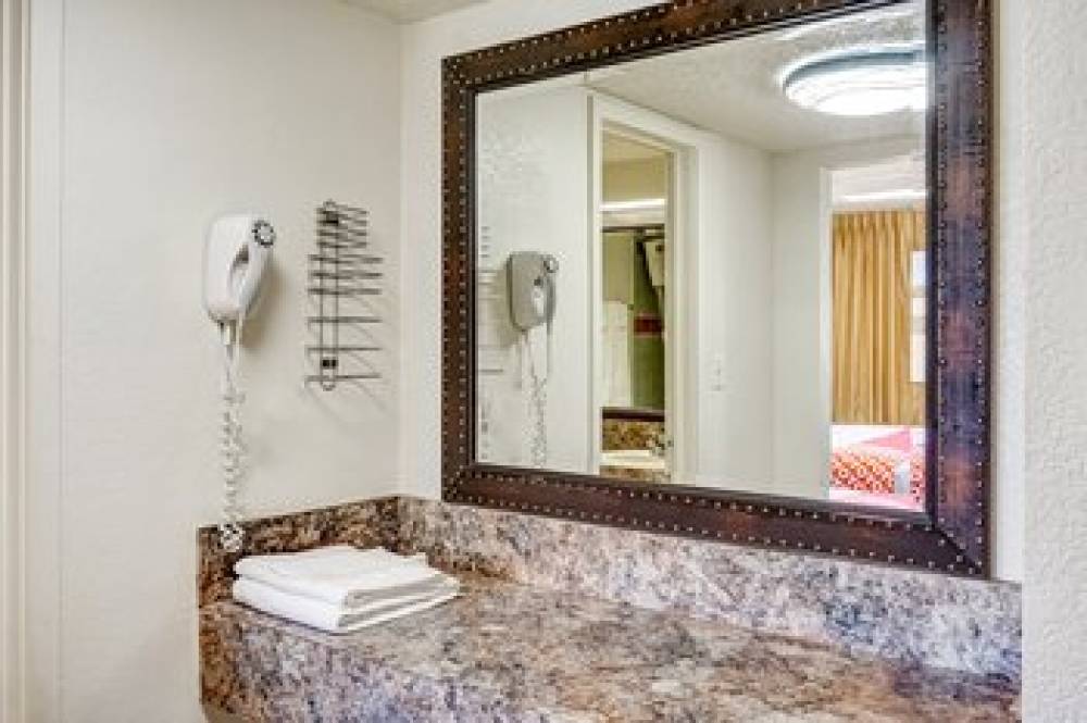 OYO HOTEL KILLEEN EAST CENTRAL 9