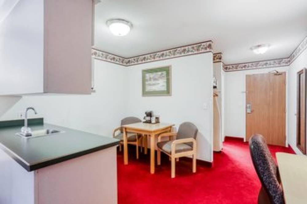 OYO HOTEL OLYMPIA   TUMWATER 4