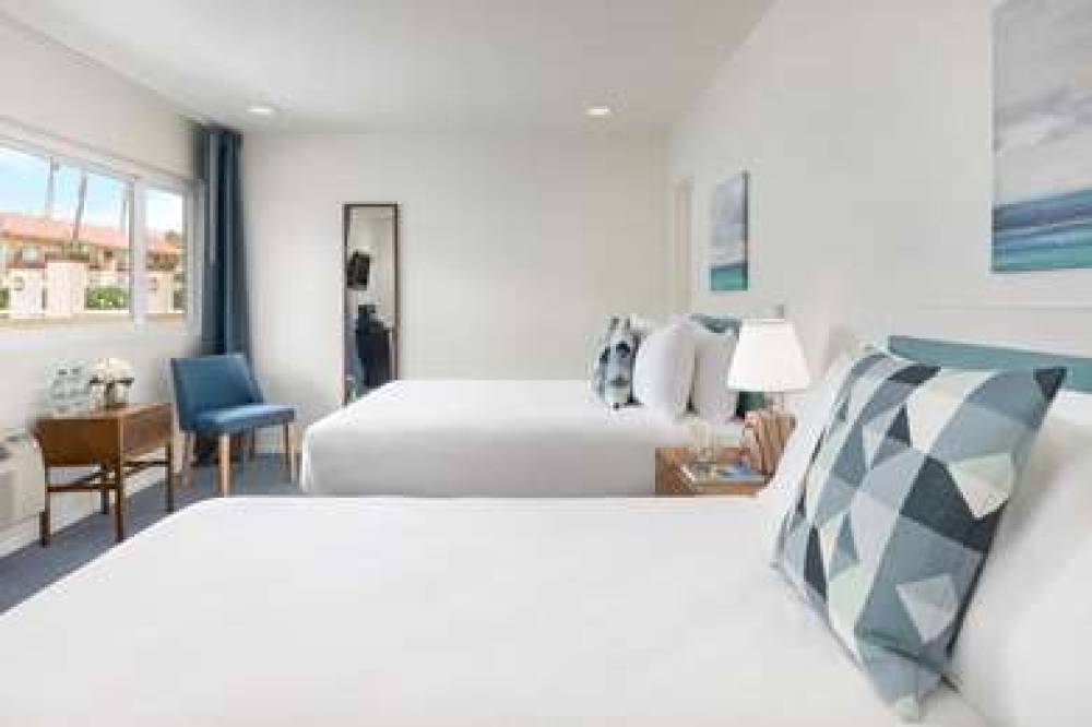 PACIFIC EDGE HOTEL 5