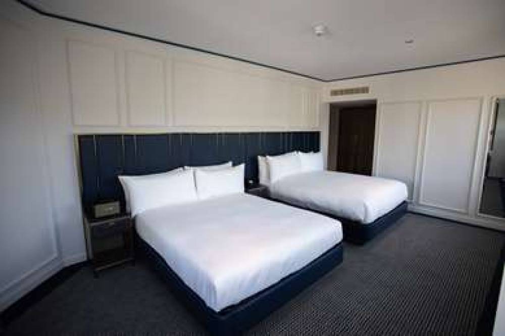 PAGE8 HOTEL 9