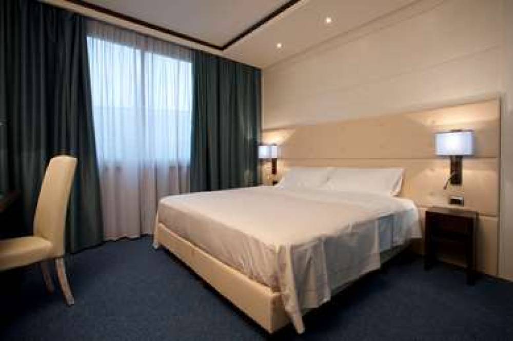 PALACE HOTEL LEGNANO 8