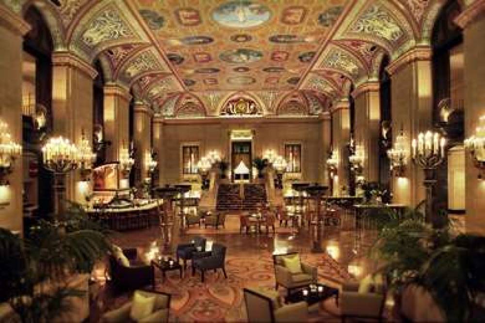 Palmer House A Hilton Hotel 2