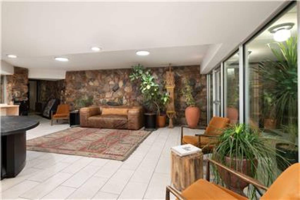 PAPAGO HOTEL BY RESIDE TRADEMARK 4