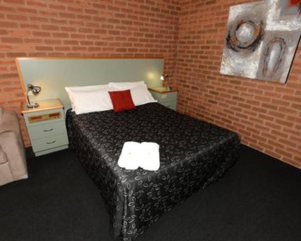 PARADISE PALMS MULWALA MOTEL 6