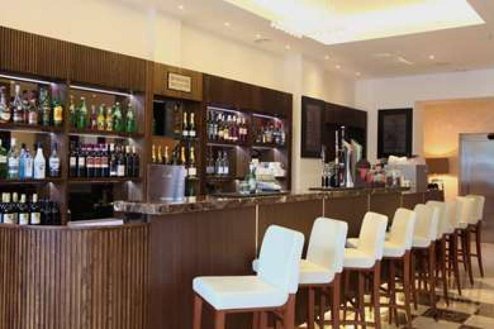 Park Grand Heathrow 3