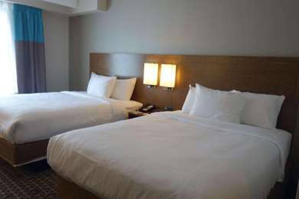 PARK INN BY RADISSON BRAMPTON ON 1