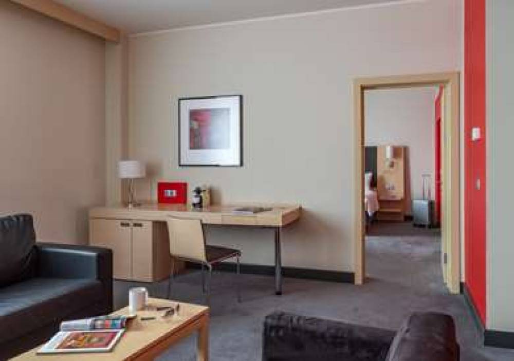 PARK INN BY RADISSON NOVOSIBIRSK 4