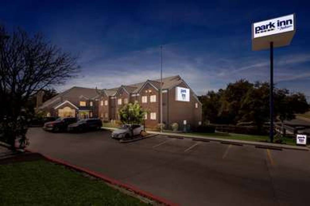 PARK INN BY RADISSON SAN ANTONIO 8