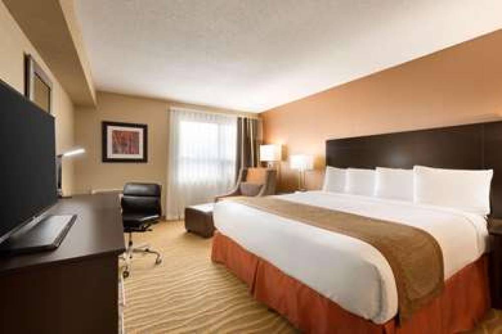 PARK INN BY RADISSON TORONTO-MARKHA 3