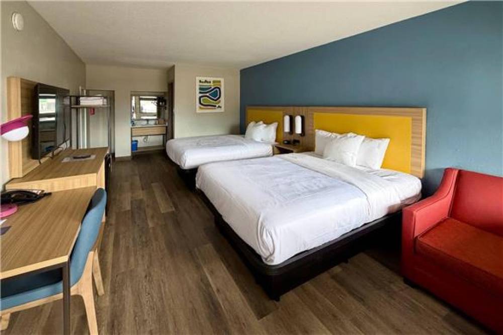 PARK INN BY RADISSON WELDON   ROANO 5
