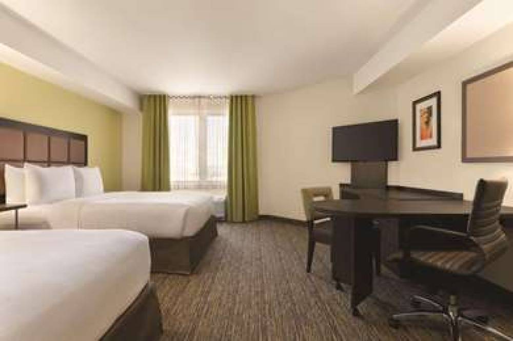 PARK INN BY RADISSON CALGARY AIRPOR 9