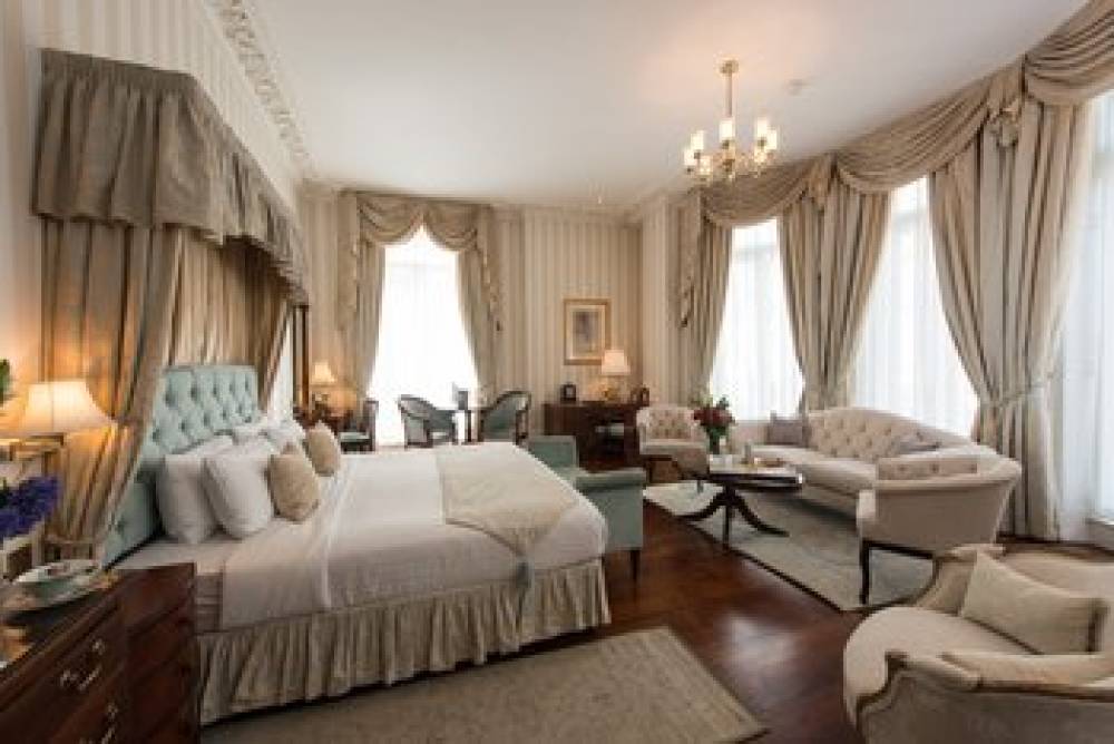 Park International Hotel 10