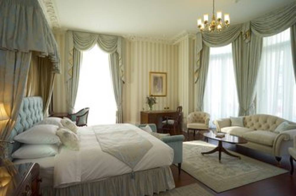 Park International Hotel 8