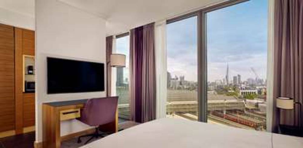 PARK PLAZA COUNTY HALL LONDON 6