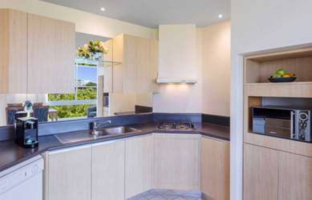 Park Regis Griffin Suites 9