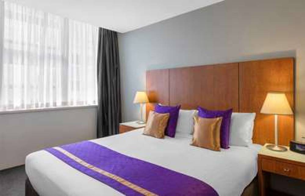 Park Regis Griffin Suites 6