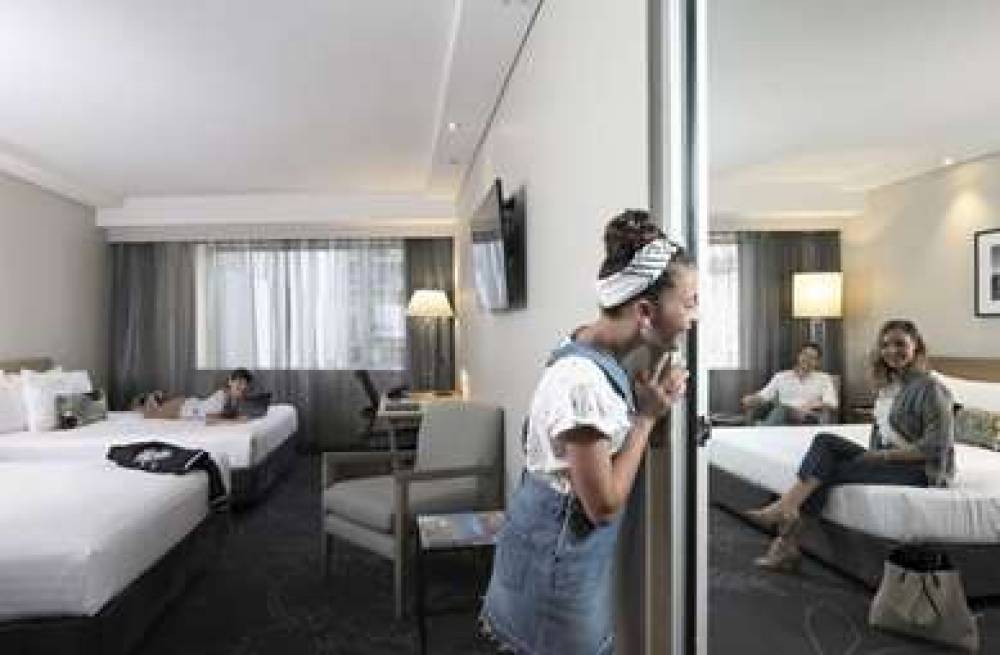 Parkroyal Darling Harbour 5