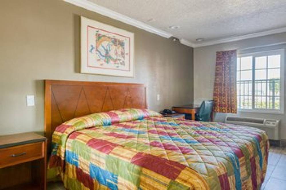 PASSPORT INN AND SUITES 10