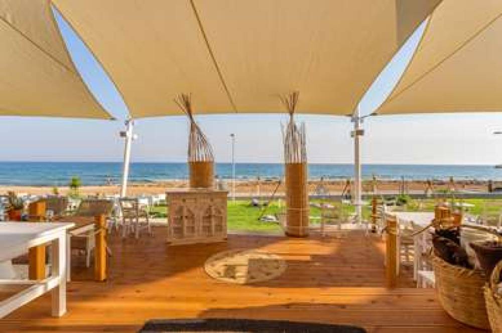 PIERE ANNE BEACH HOTEL 5