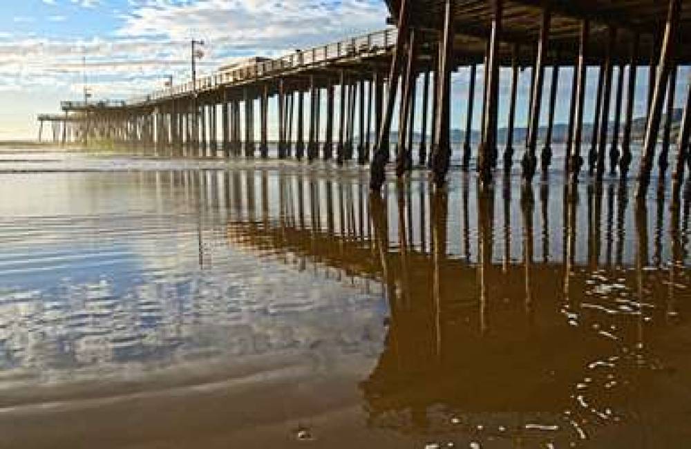 Pismo Lighthouse Suites 9