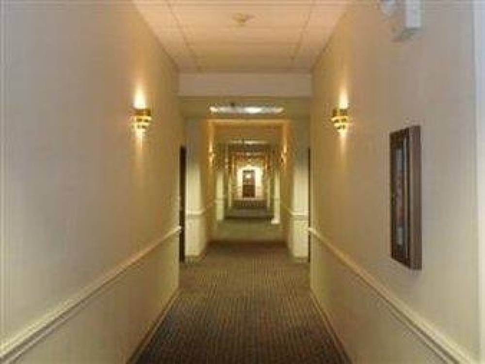 Plaza Hotel 2