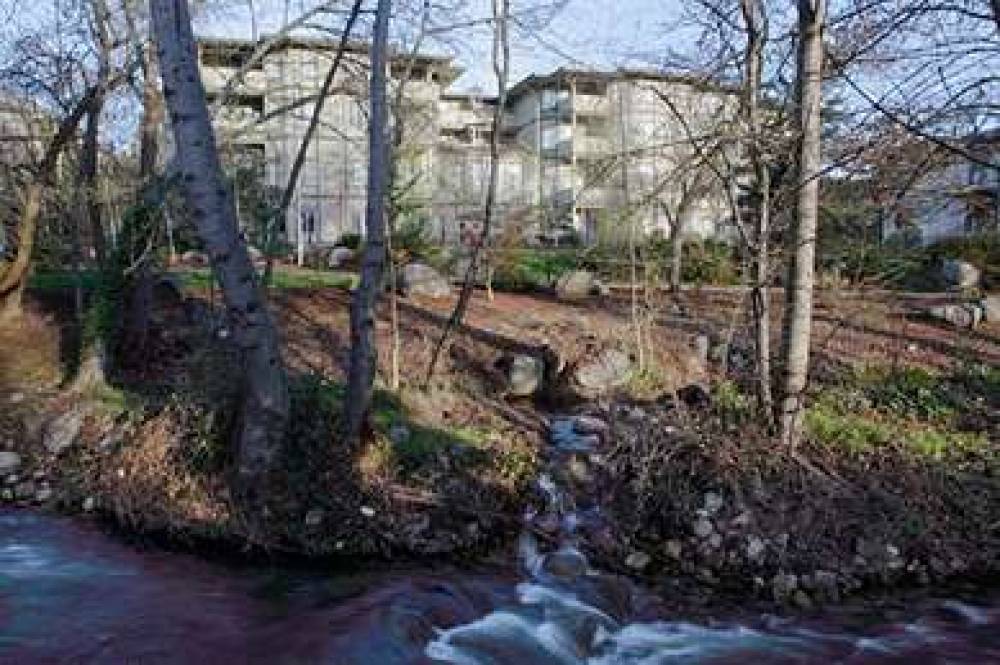 PLAZA INN AND SUITES AT ASHLAND CRE 6