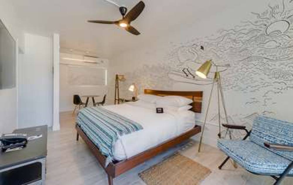 Plunge Beach Hotel 8