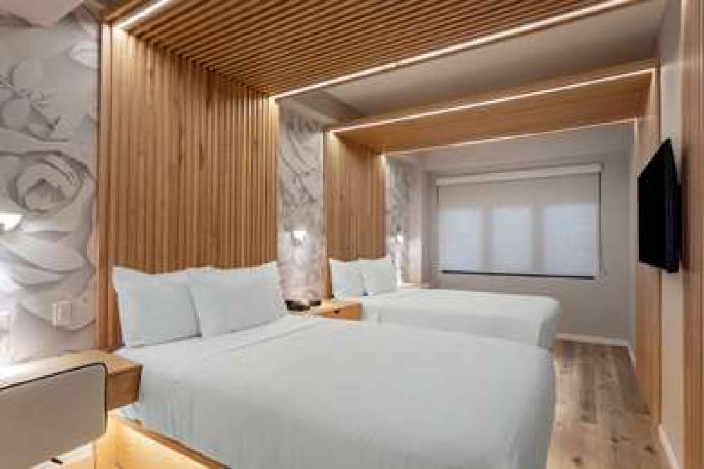 PLUS SOHO HOTEL 8
