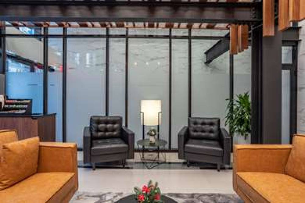 PLUS SOHO HOTEL 7
