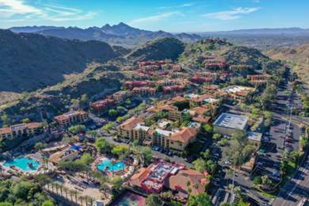 Pointe Hilton Tapatio Cliffs Resort 4