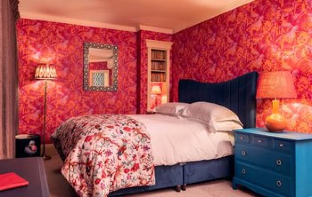 PORTOBELLO HOTEL 2