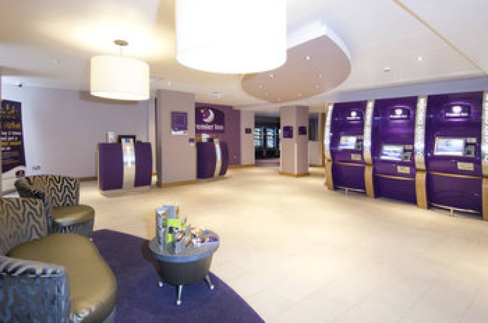 PREMIER INN BLACKFRIARS FLEET ST. 2