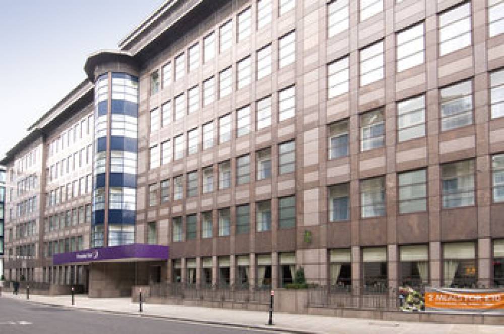 PREMIER INN BLACKFRIARS FLEET ST. 1