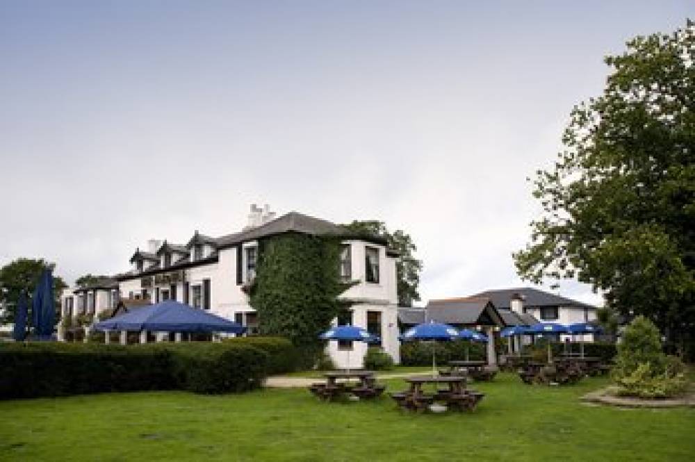 PREMIER INN COBHAM 6