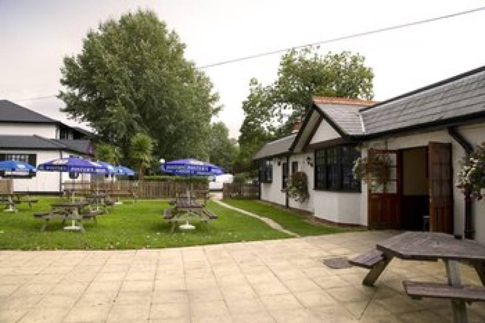 PREMIER INN COBHAM 2