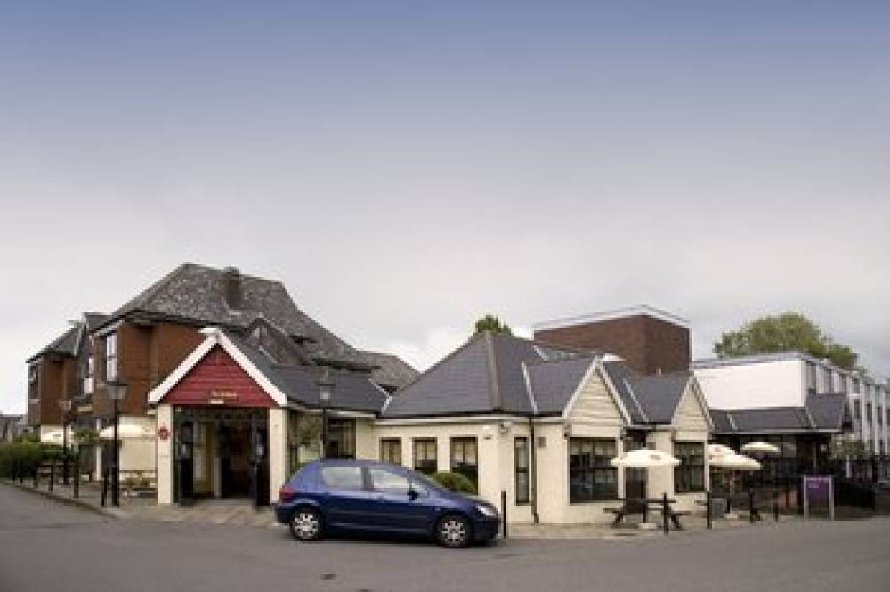 PREMIER INN EPSOM SOUTH 4