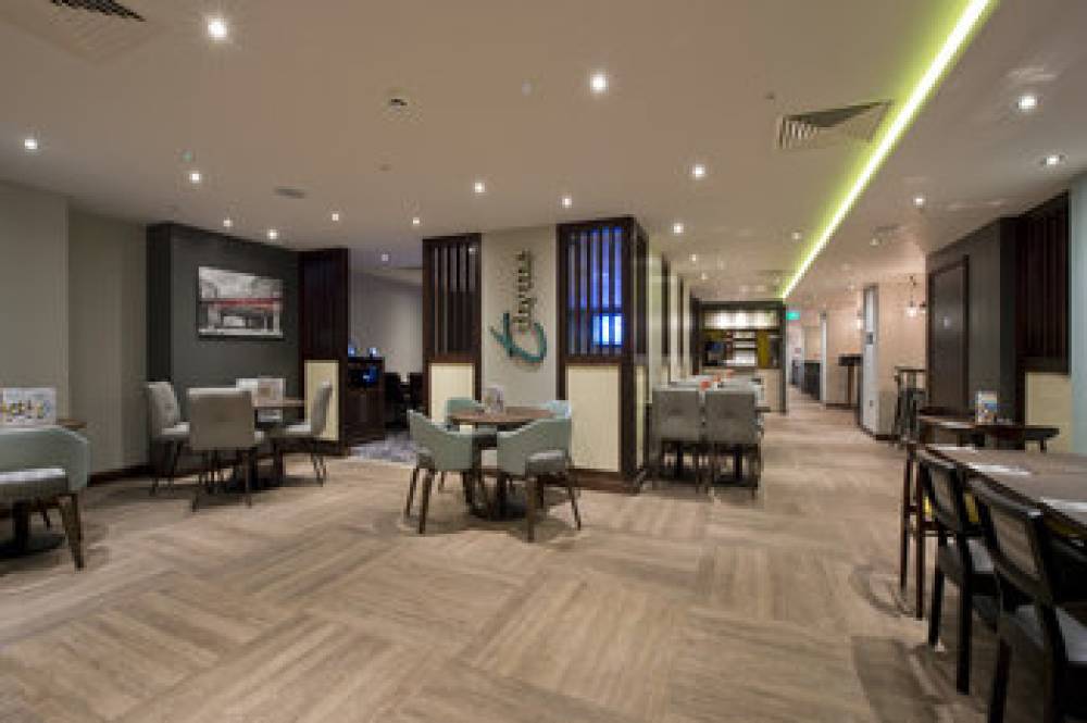 PREMIER INN FARRINGDON 2