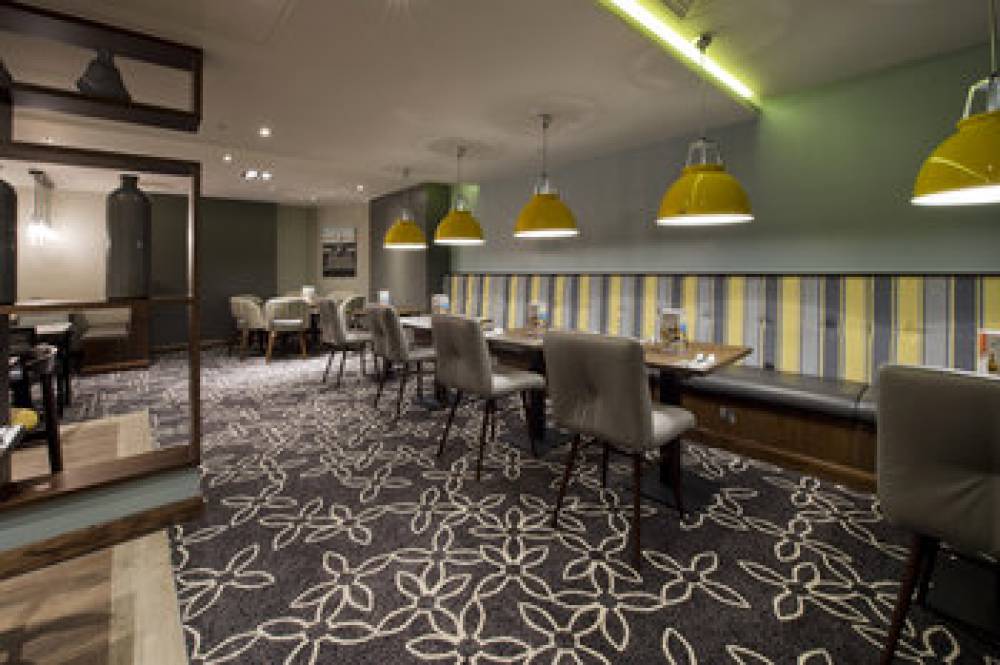 PREMIER INN FARRINGDON 5
