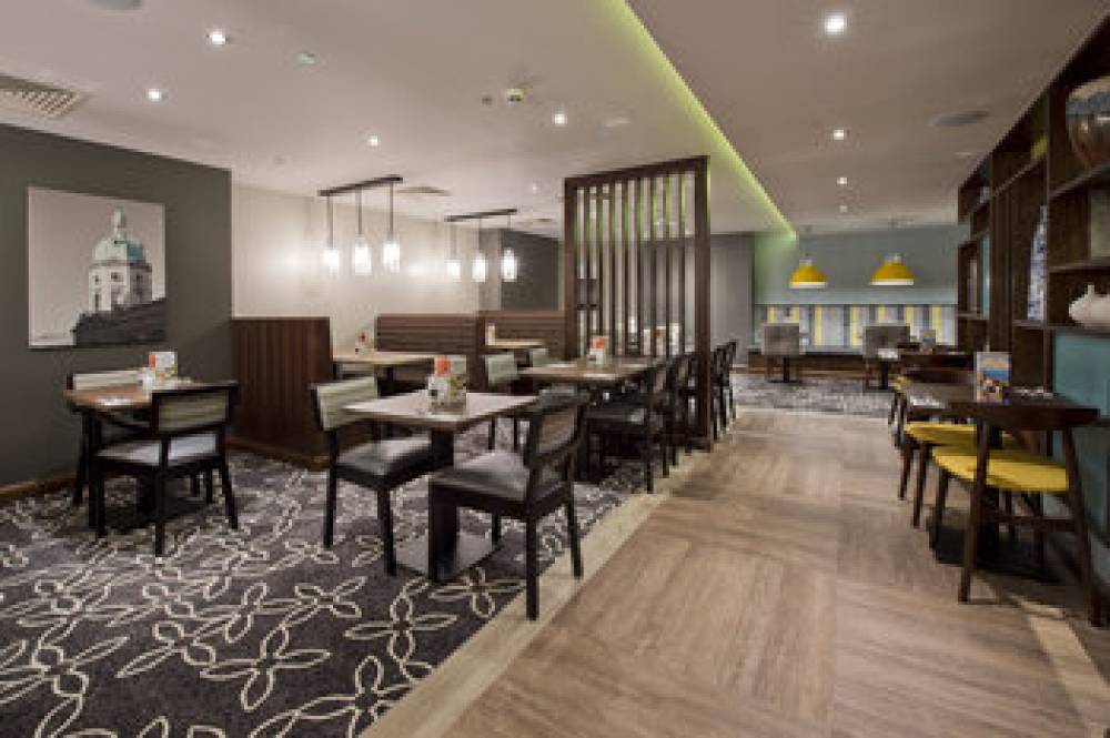 PREMIER INN FARRINGDON 6