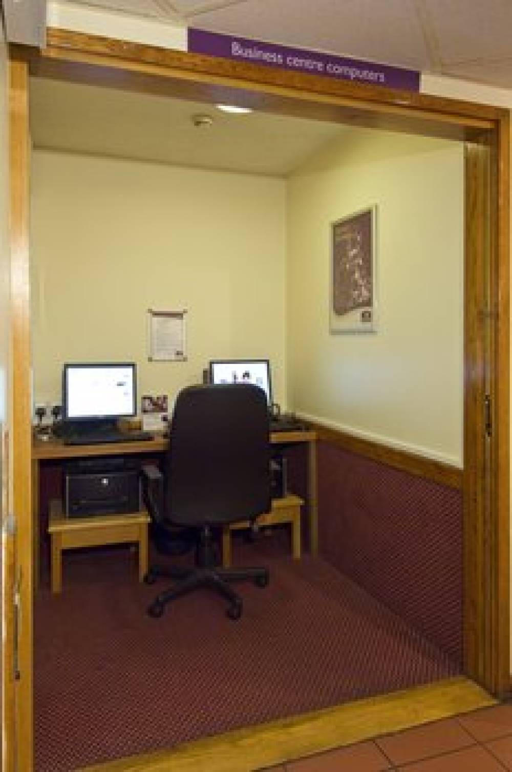 PREMIER INN GATWICK AIRPORT A23 8
