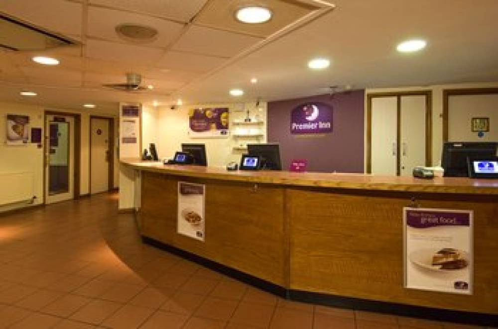 PREMIER INN GATWICK AIRPORT A23 9