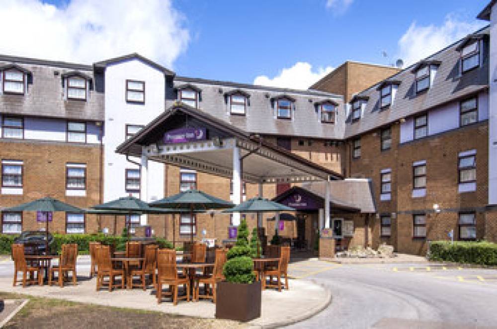 PREMIER INN GATWICK AIRPORT A23 1