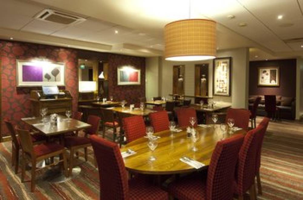 PREMIER INN HEATHROW AIRPORT T2&T3 4