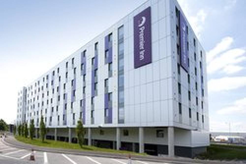 Premier Inn Heathrow T4
