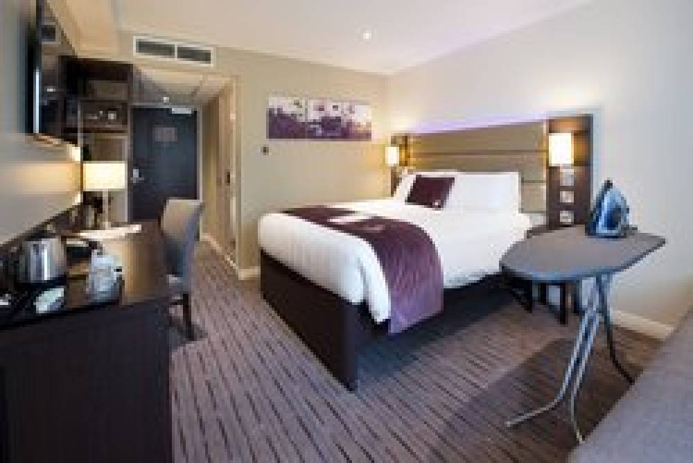 PREMIER INN HEATHROW T4 7